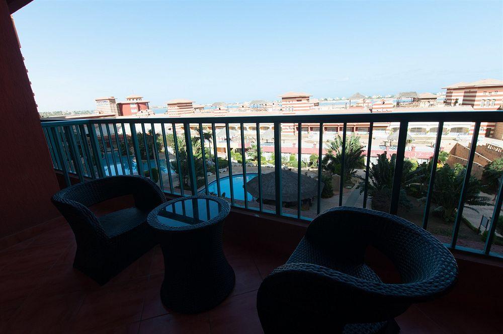 Porto Marina Apartments Powered By Amer-Group Ελ Αλαμέιν Εξωτερικό φωτογραφία