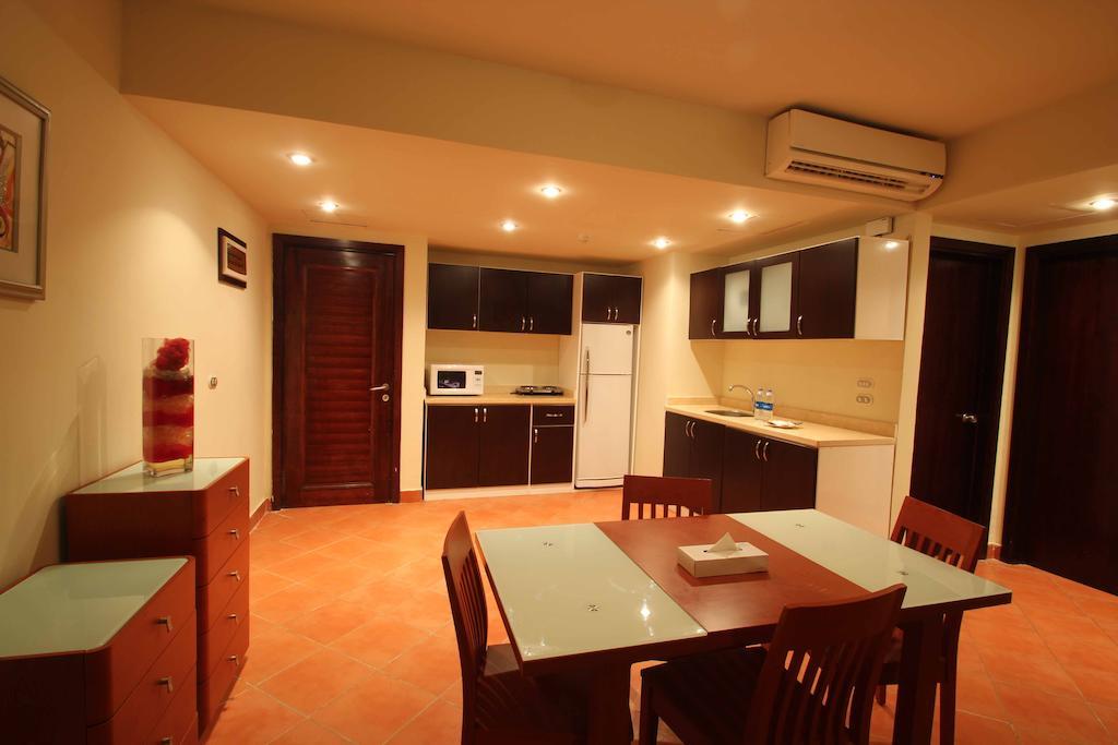 Porto Marina Apartments Powered By Amer-Group Ελ Αλαμέιν Εξωτερικό φωτογραφία