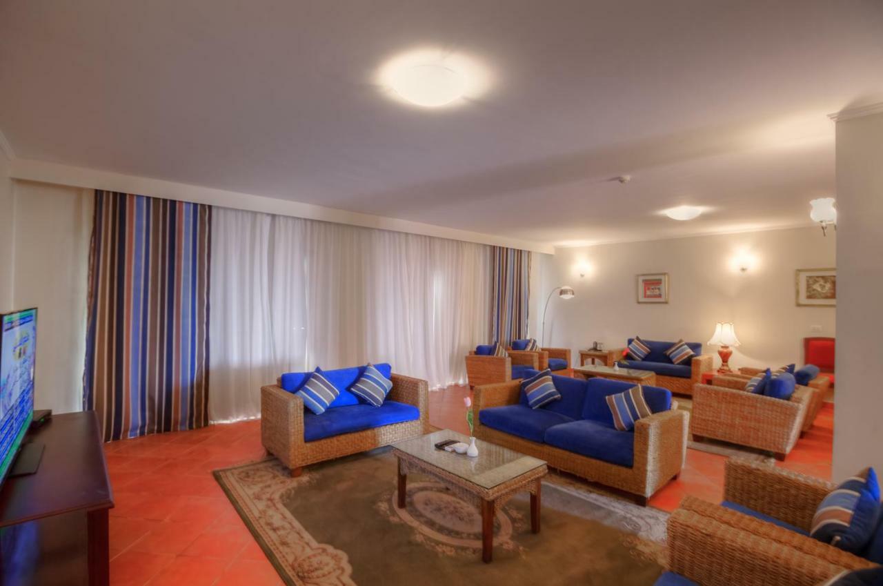 Porto Marina Apartments Powered By Amer-Group Ελ Αλαμέιν Εξωτερικό φωτογραφία